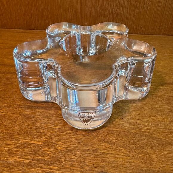 Orrefors Sweden Heavy Clear Crystal Glass "Daisy" Tealight Candle Holder, 4.5" - Picture 1 of 7